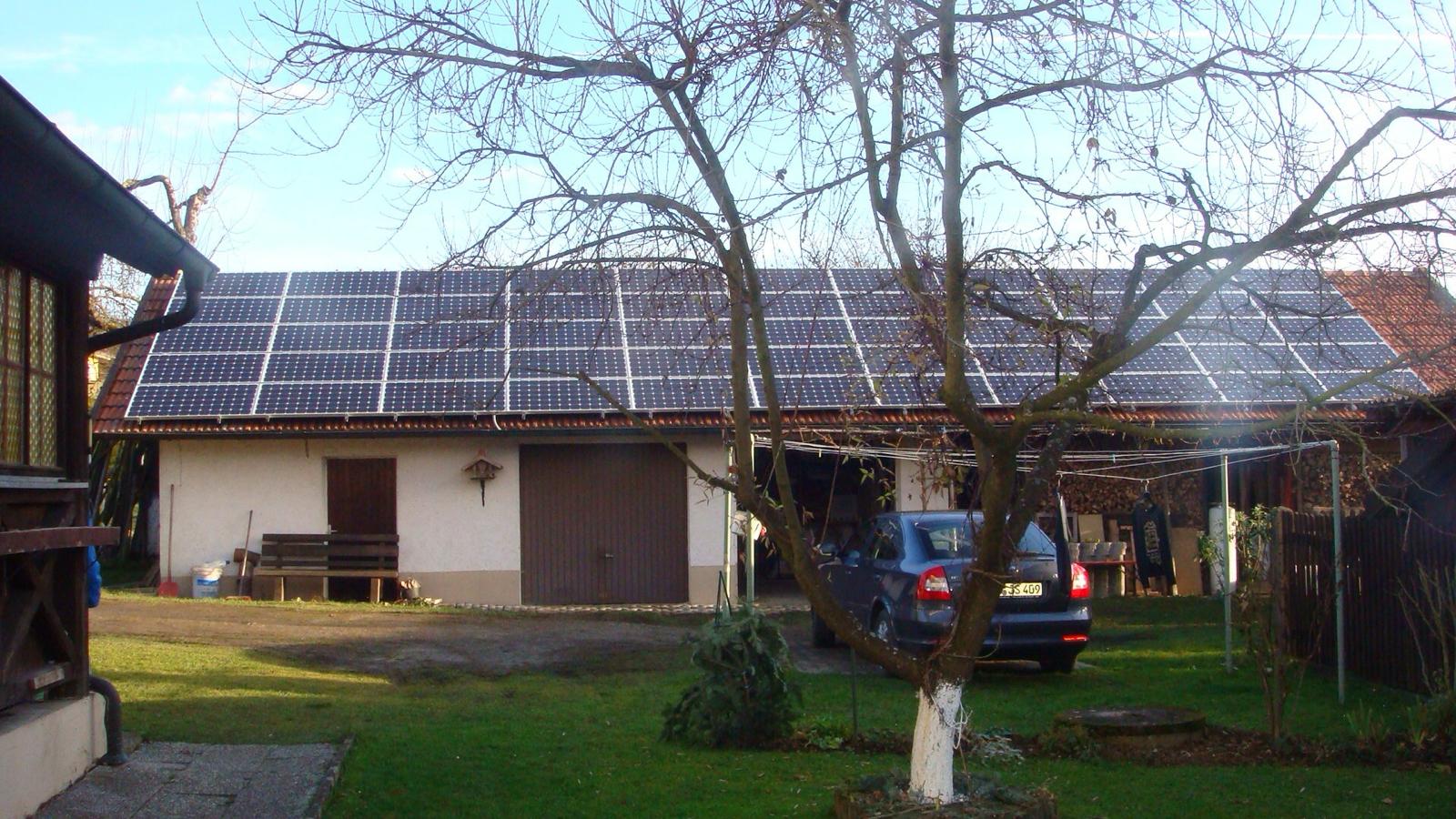 PV-Großanlage auf einem Gewerbedach