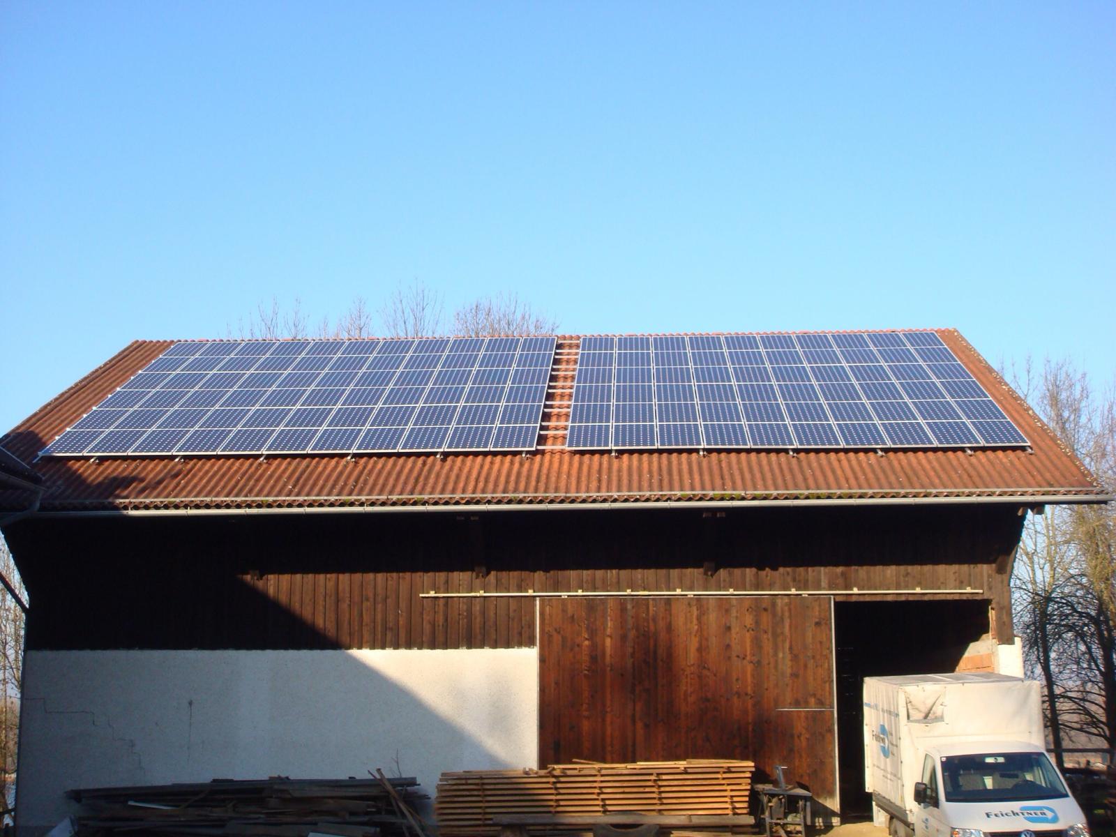 Photovoltaikanlage auf einem Gewerbegebäude